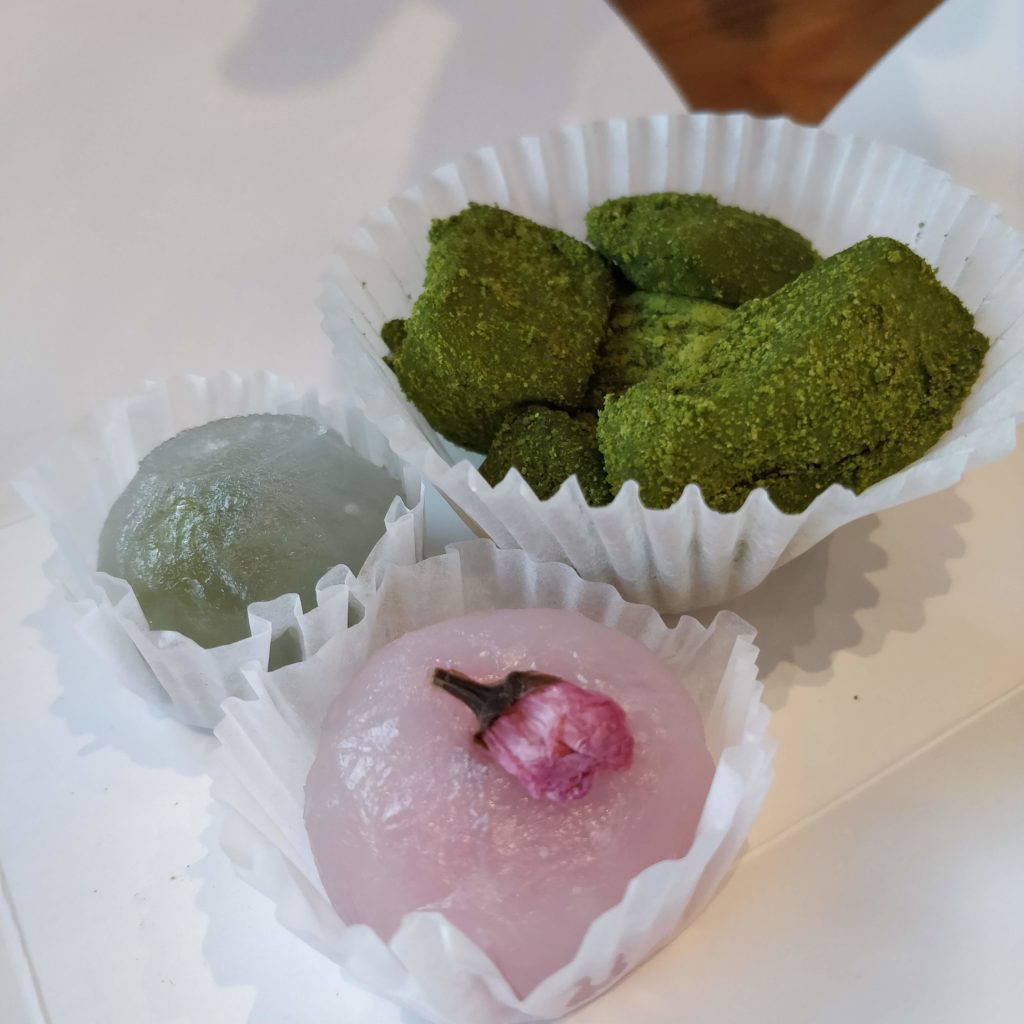 Matcha & Sakura Mochi - Tsuijiri